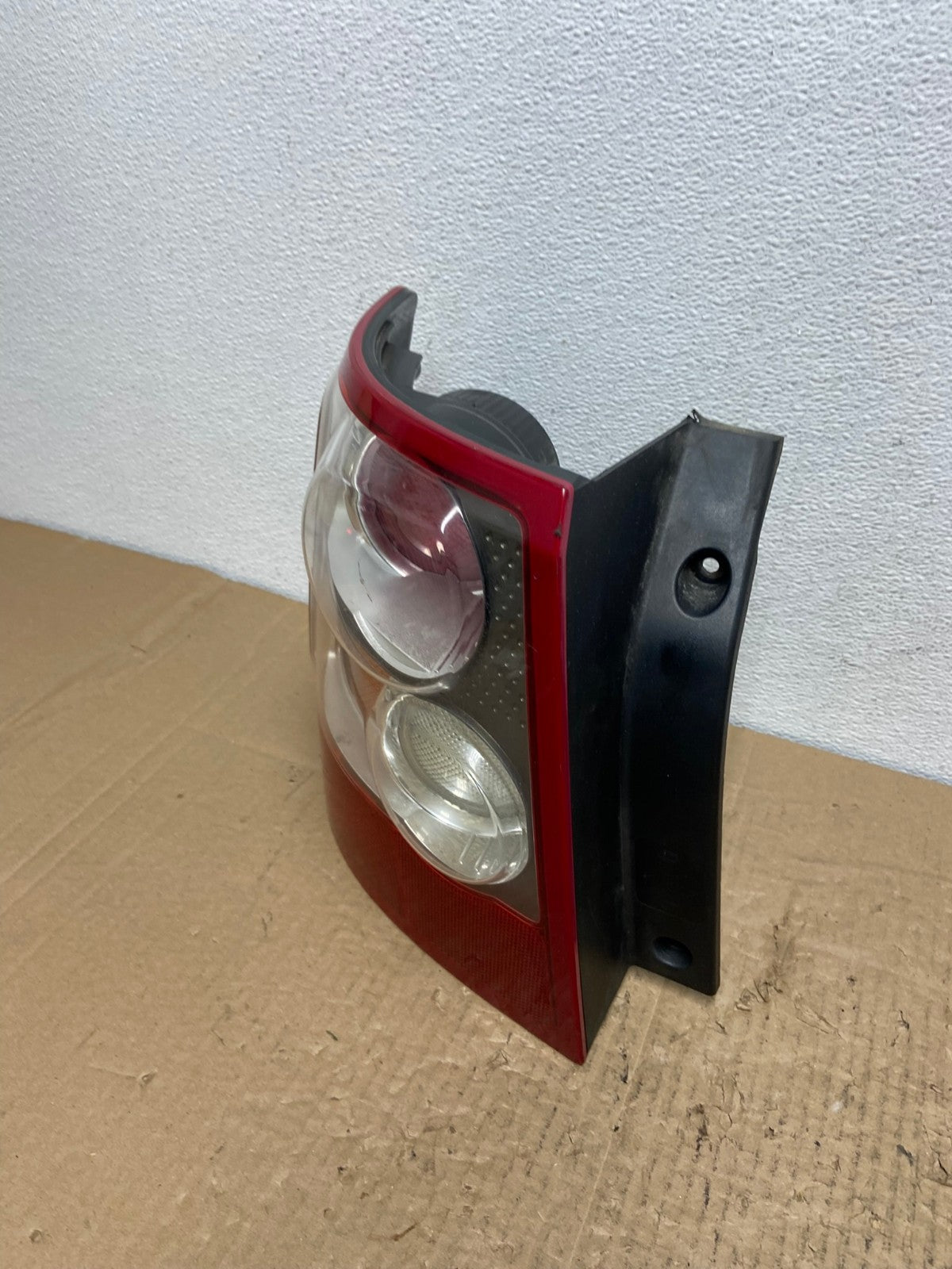 2006 - 2009 Land Rover Range Rover Sport Left Driver LH Tail Light Oem AC3939 LK1