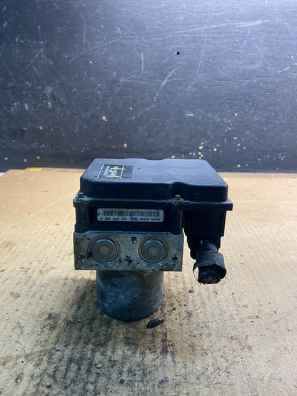 BMW 5 E60 Anti Lock Break Pump ABS 6767235 Z24271