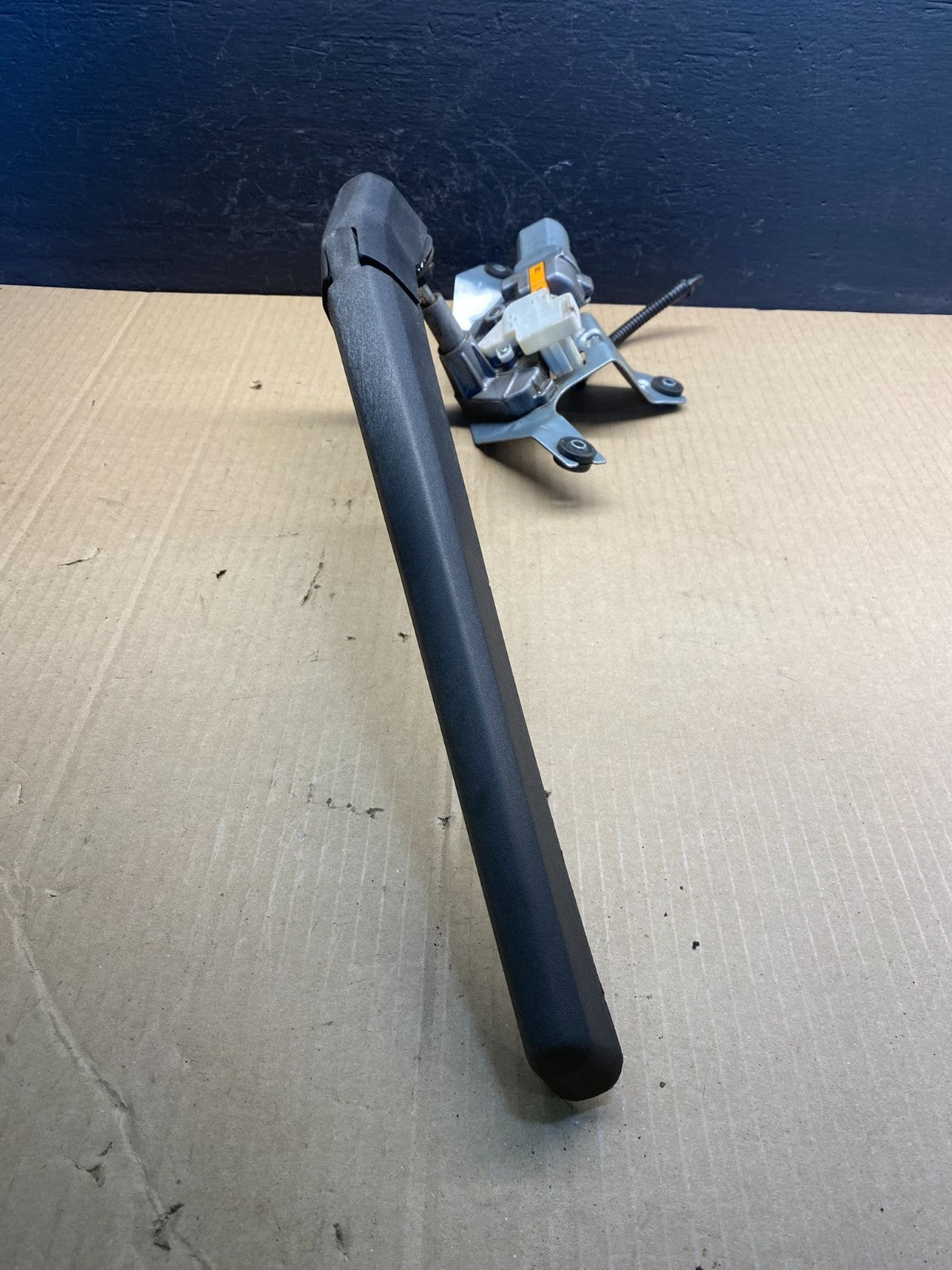 2010-2017 Chevrolet Equinox Rear Glass Windshield Wiper Motor AC0863 DG2