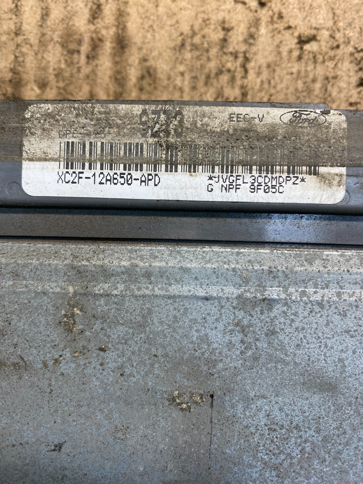 2000 Ford Van E150 E250 5.4L Engine Computer Module ECM XC2F-12A650-APD z4669 DG3