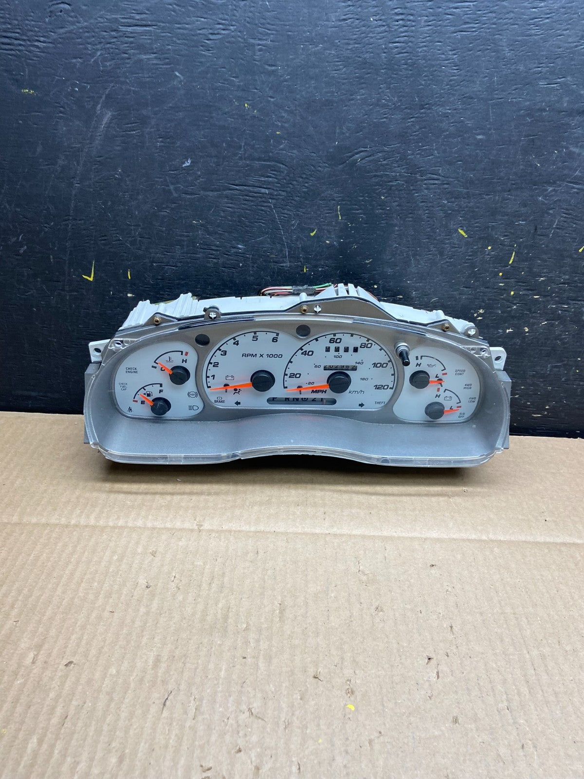 2001 2002 2003 Ford Explorer Sport Trac Speedometer Cluster Gauge u5963 DG0