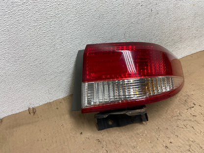 2003 to 2004 Honda Accord Sedan Right Passenger Rh Side Tail light AE9322 LK2