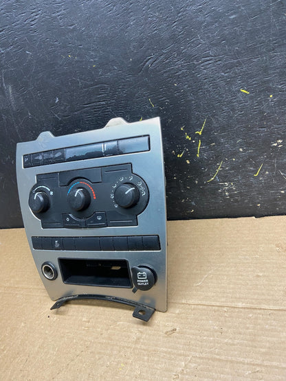2005 2006 2007 Jeep Commander Grand Cherokee A/C Climate Control Bezel W0314 DG1