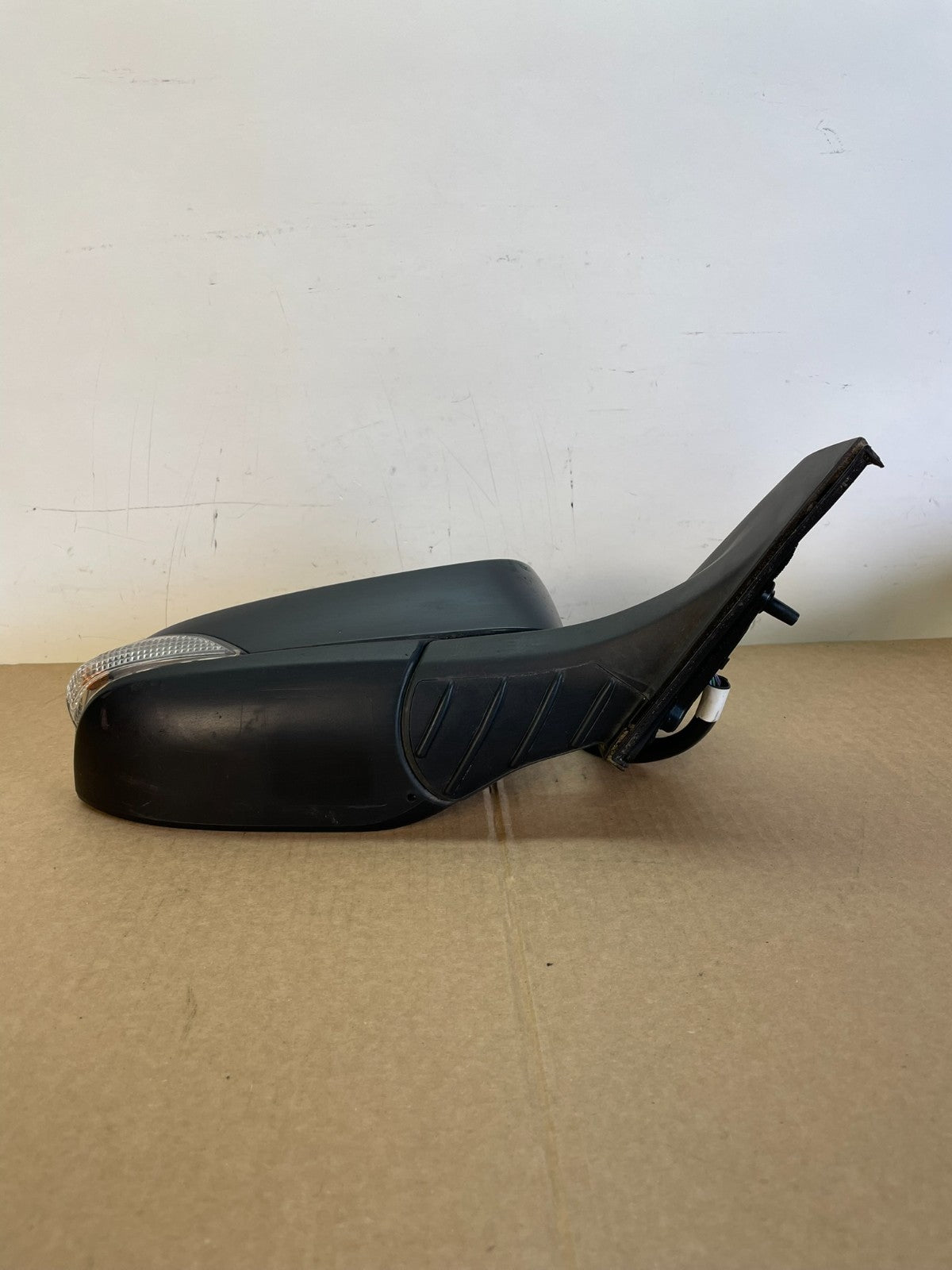 2013 - 2018 Toyota Avalon Right Passenger RH View Door Turn Sgn Mirror AH6274 DW3