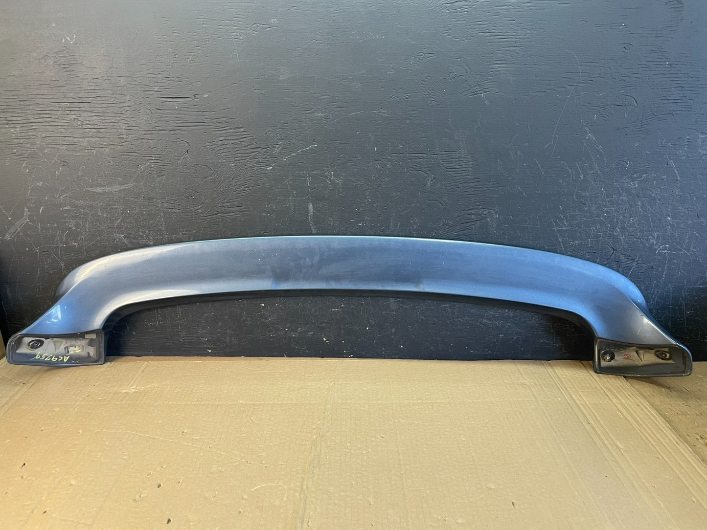 2001 to 2007 Toyota Highlander Upper Rear Upper Wing Spoiler AC9759 DG3