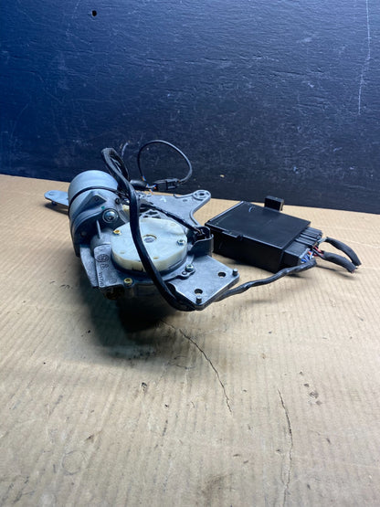 2009-2012 GMC Acadia Power Motor Liftgate Tailgate Control Module AD4910 DG2