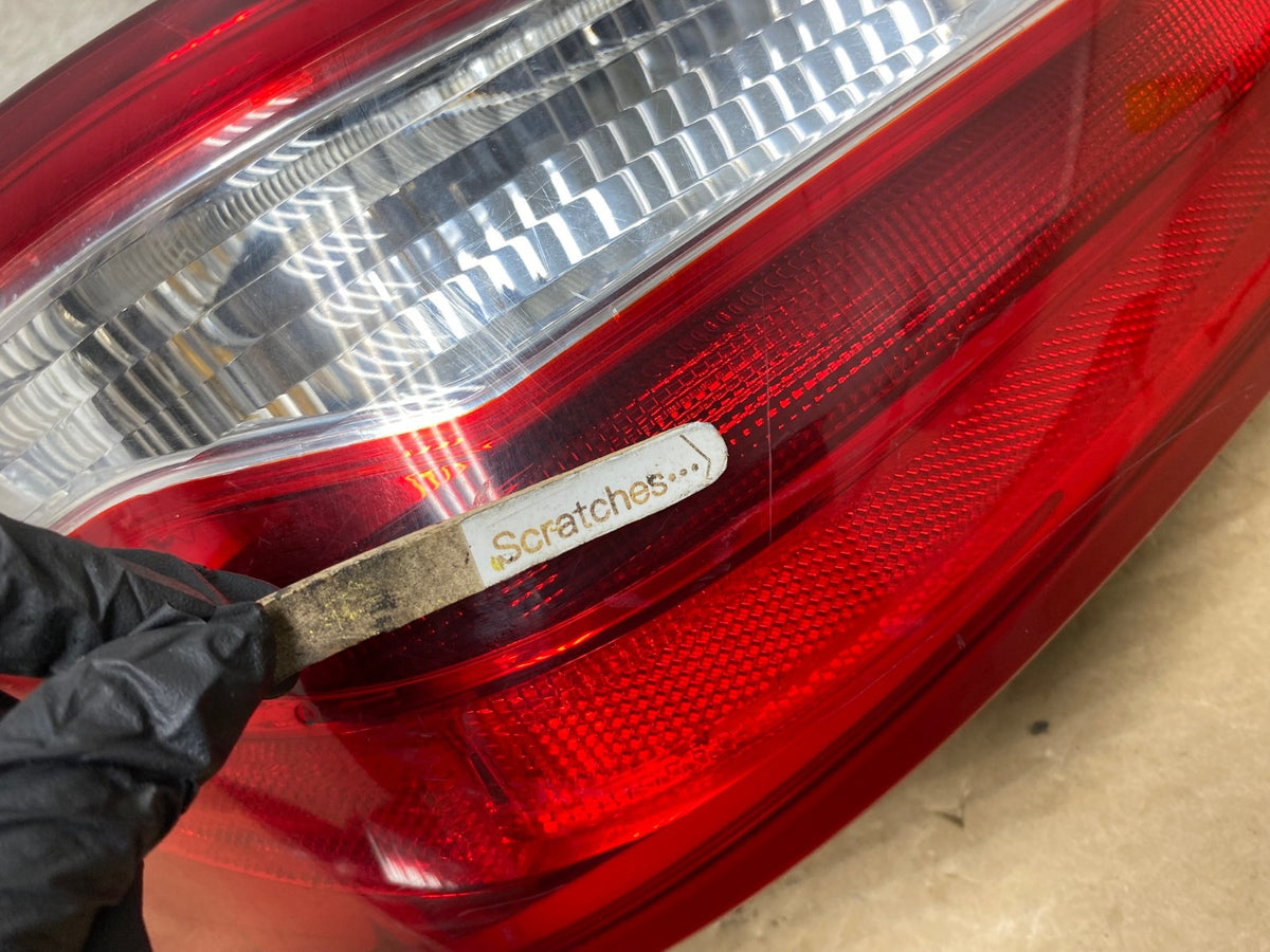 2016 2017 2018 Nissan Altima Left Driver LH Side Tail Light AH8036 LK3