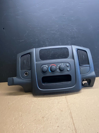 2002 to 2005 Dodge Ram Radio Climate Control Dash Air Vent Bezel Trim AE4230 DG0