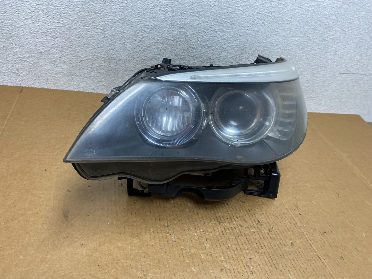 2008 to 2010 Bmw 5 Series 535I 550 Xenon Left Driver LH Headlight AE0560 DW2