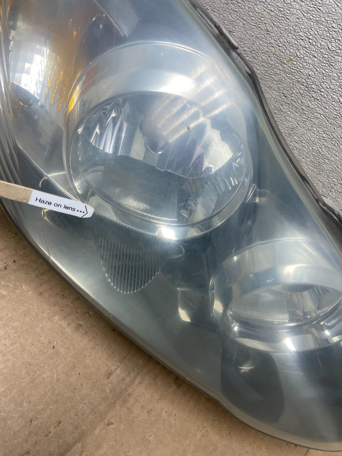 2005 to 2008 Toyota Corolla Right Passenger RH side Headlight Oem AA6235 DW4