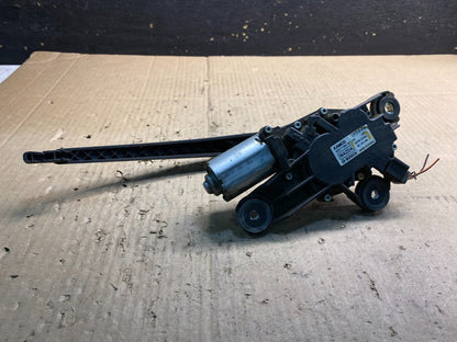 2004 to 2009 Mazda 3 Windshield Rear Wiper Motor ab0366 DG5
