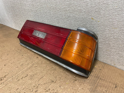 1985 to 1986 Toyota Camry Passenger Right Side Tail Light OEM AA72001