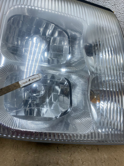 2002-2006 Cadillac Escalade Right Passenger Side Xenon Headlight AI3649 DW4
