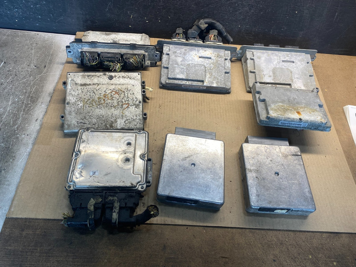 Mix of 10 Ford ECM Engine Computer Module AG94761