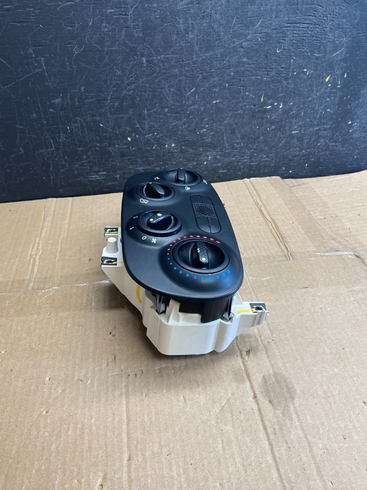 2012-2017 Fiat 500 HVAC Heater A/C Climate Control Switch Panel AF2804 DG1