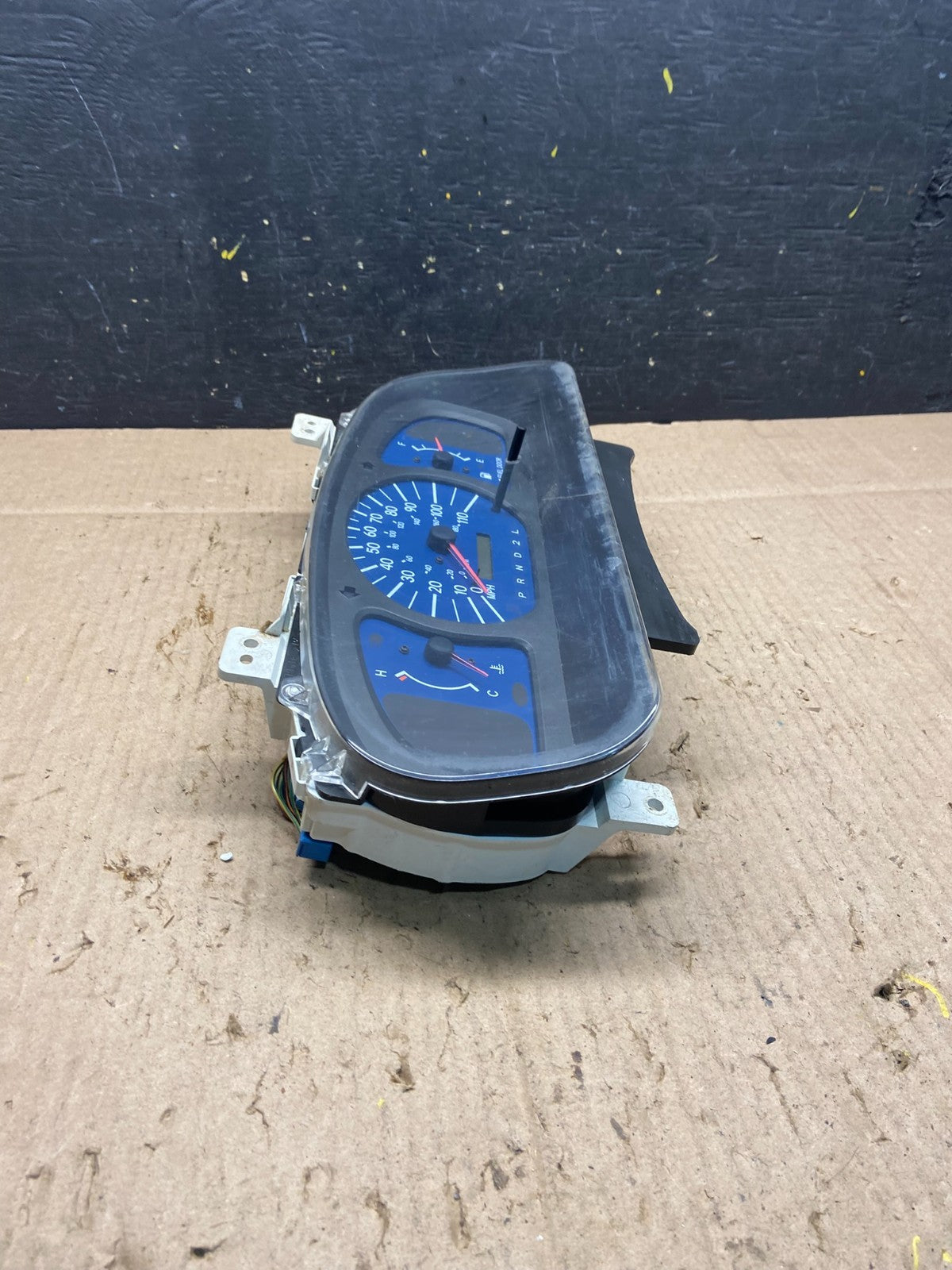 2001 2002 2003 Toyota Sienna Speedometer Cluster Gauge Q0933 DG1