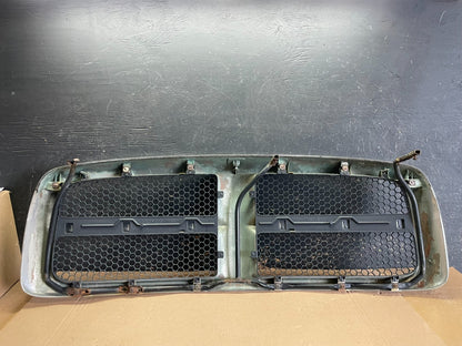 2002 2003 2004 2005 Dodge Ram 1500  Upper Front Grill Grille Z8593 DG6