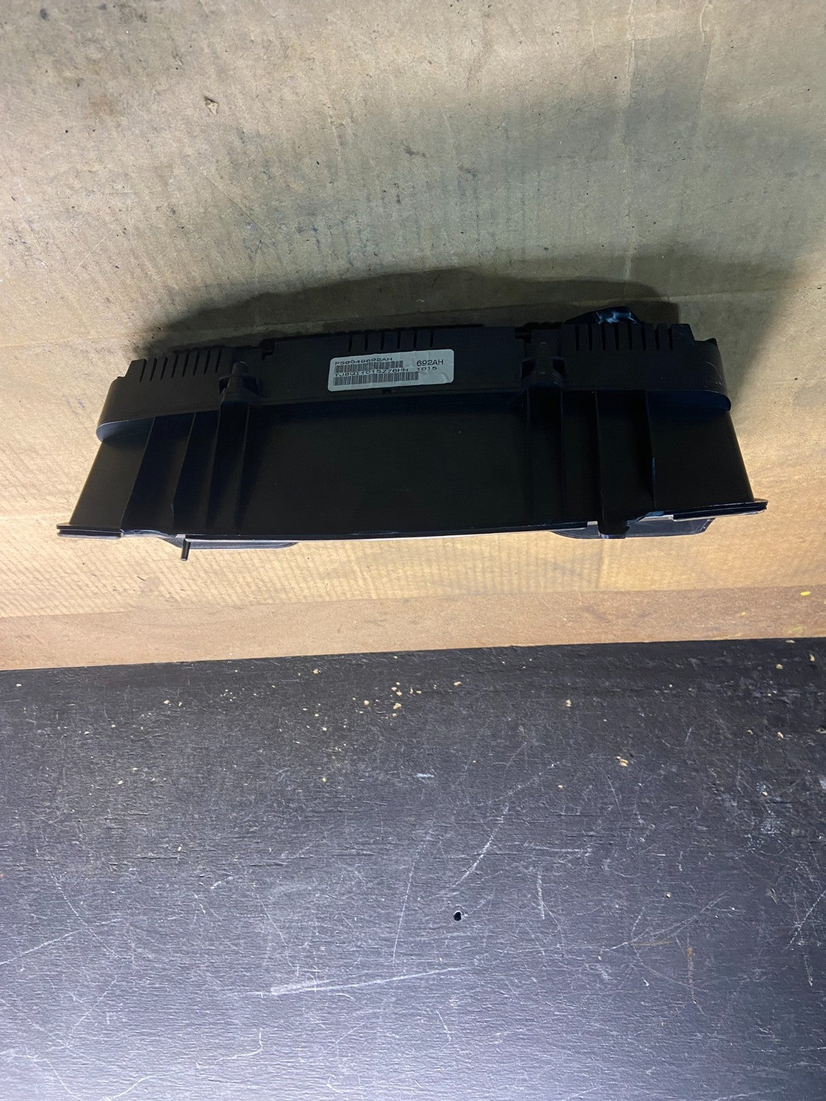 2004 Dodge Durango Speedometer Instrument Cluster Gauge y4578 DG4