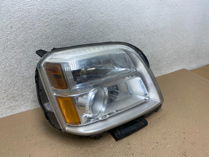 2010 to 2015 GMC Terrain Halogen Passenger Right Rh Side Headlight AJ2515 DW2