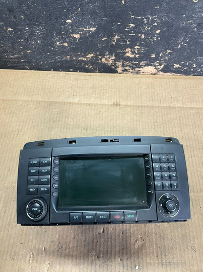 2006-2008 Mercedes W251 R350 R320 Head Command Navi Radio CD Player AA9252  DG0