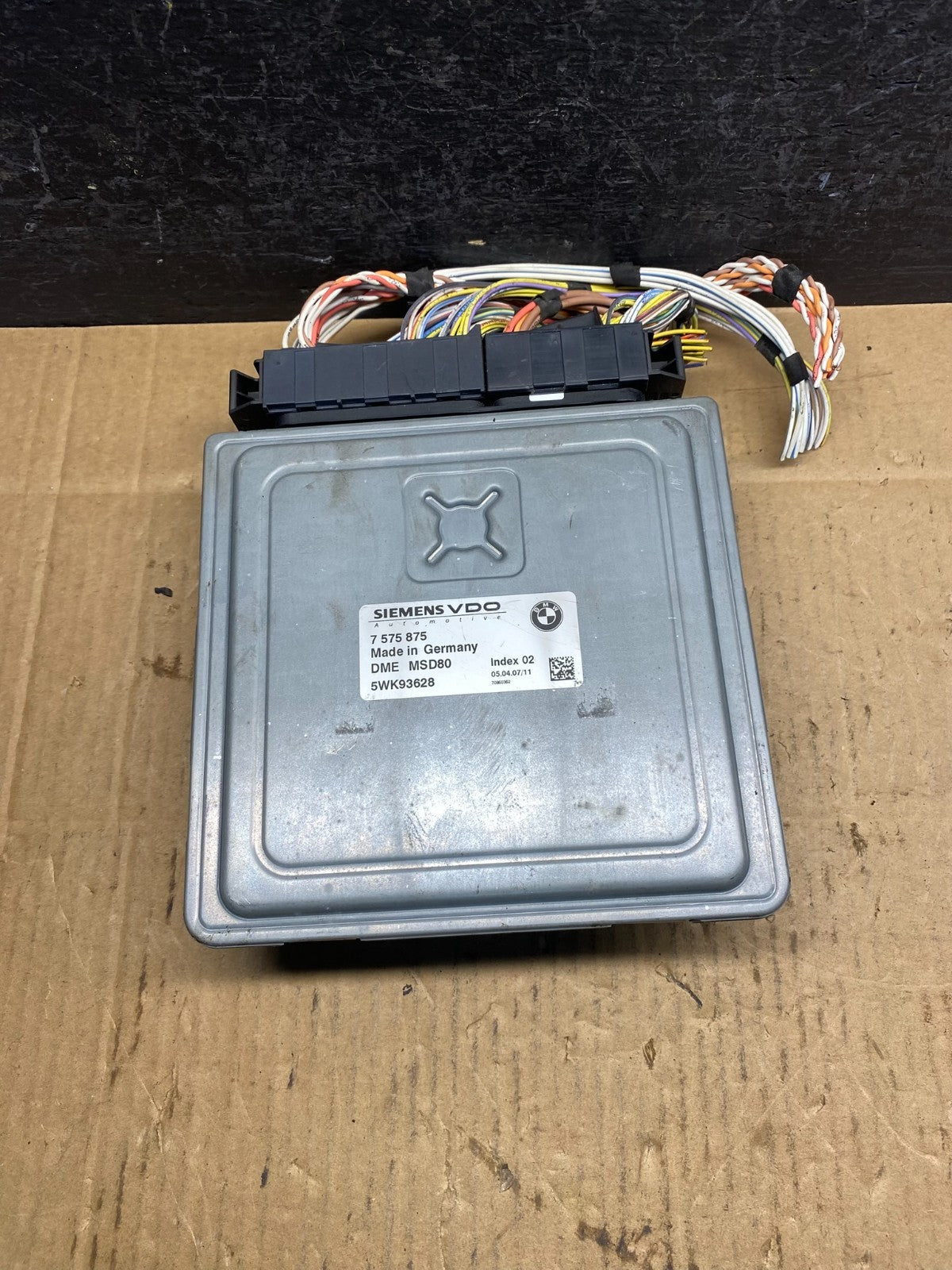 2007 to 2010 BMW N54 335i 535i Engine ECU ECM Computer Module 7575875 AD5130 DG0