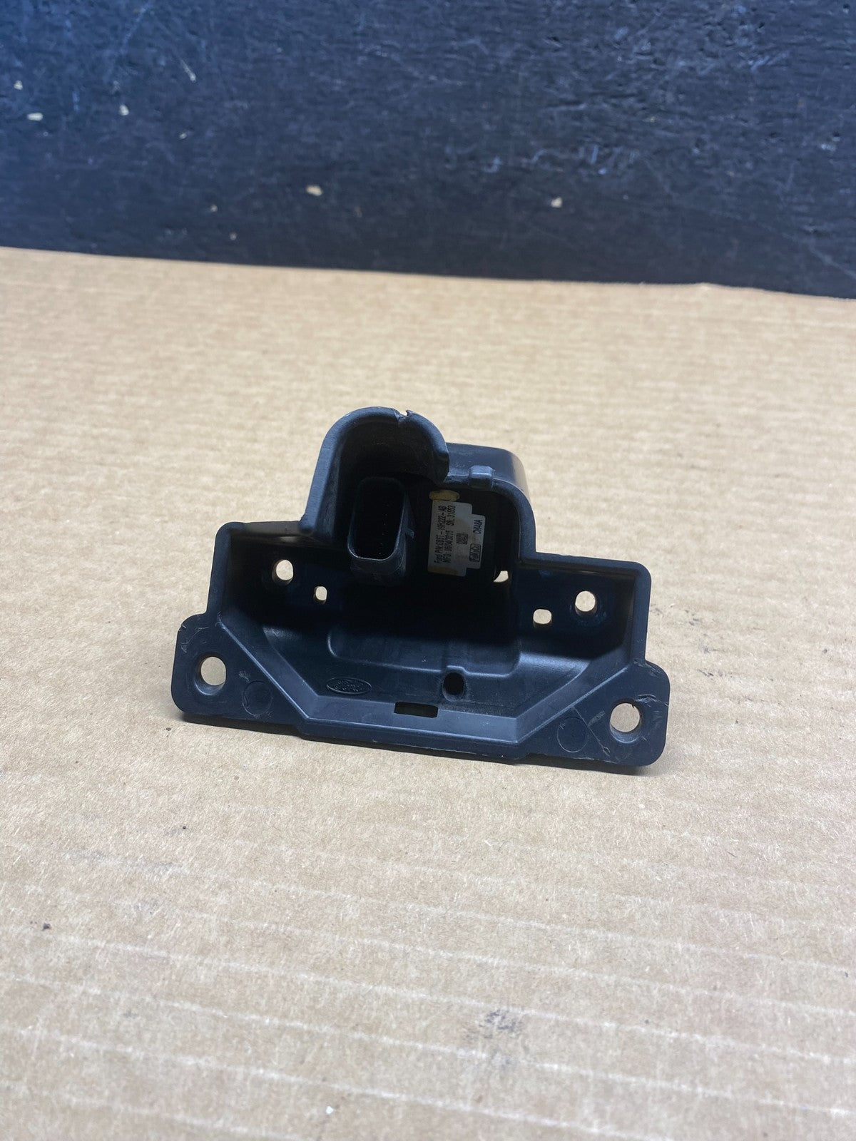 2016 - 2019 Ford Explorer Rear Tailgate Trunk Back Up Camera AF4068 DG4
