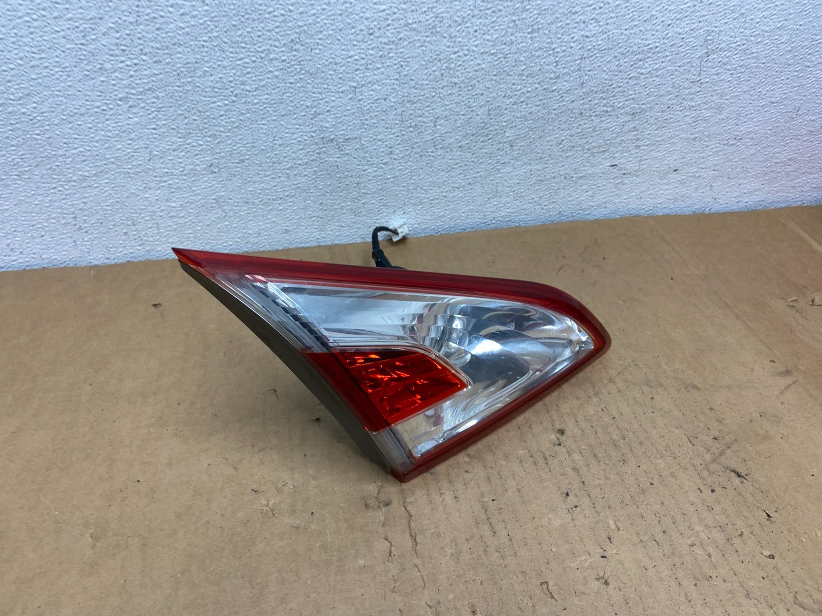 2011-2014 Nissan Murano Left Driver Lh Side Inner Tail Light AC8528 DW2