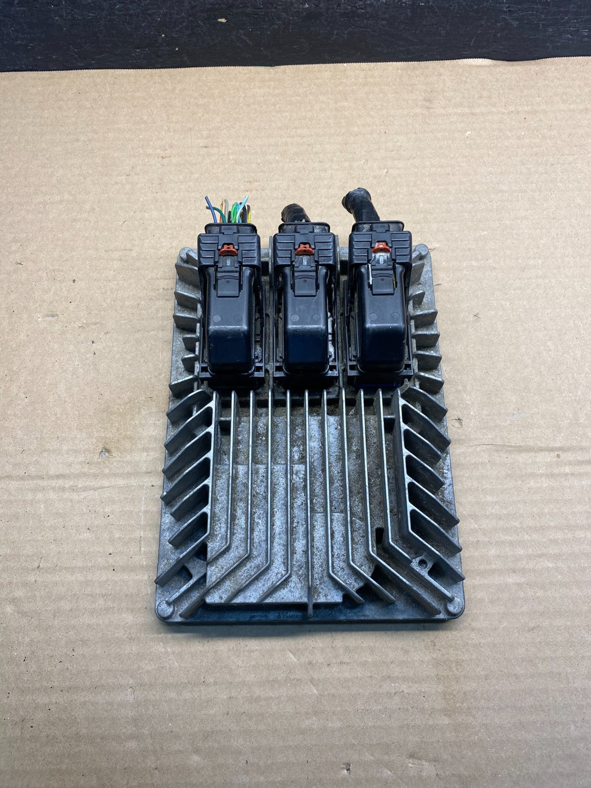 2012 GMC Acadia Traverse Engine Control Module ECM ECU 12648906 AE0027 DG0