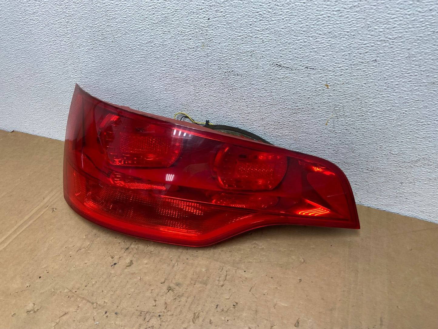 2007 2008 2009 Audi Q7 Left Driver Lh Side Tail Light AD3275 LK1