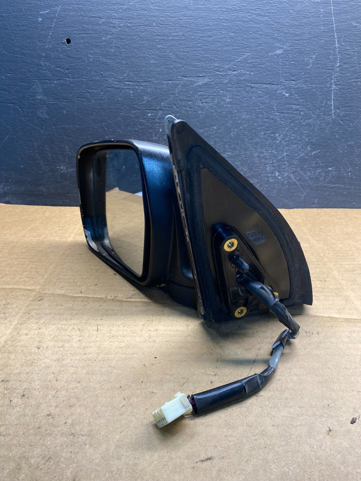 2001-2007 Toyota Highlander Left Driver LH Side View Door Mirror ad7286 DG11