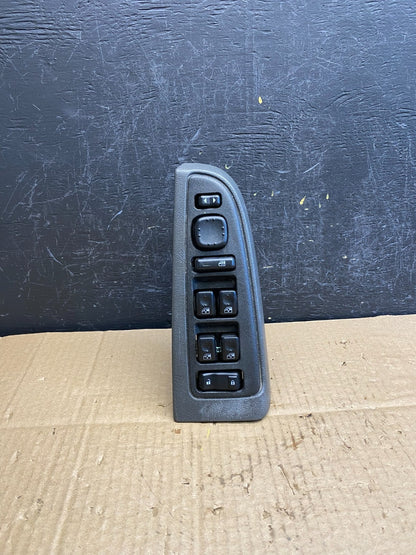 2003-2006 Chevrolet Silverado Driver Side Master Window Switch AC9565 DG0