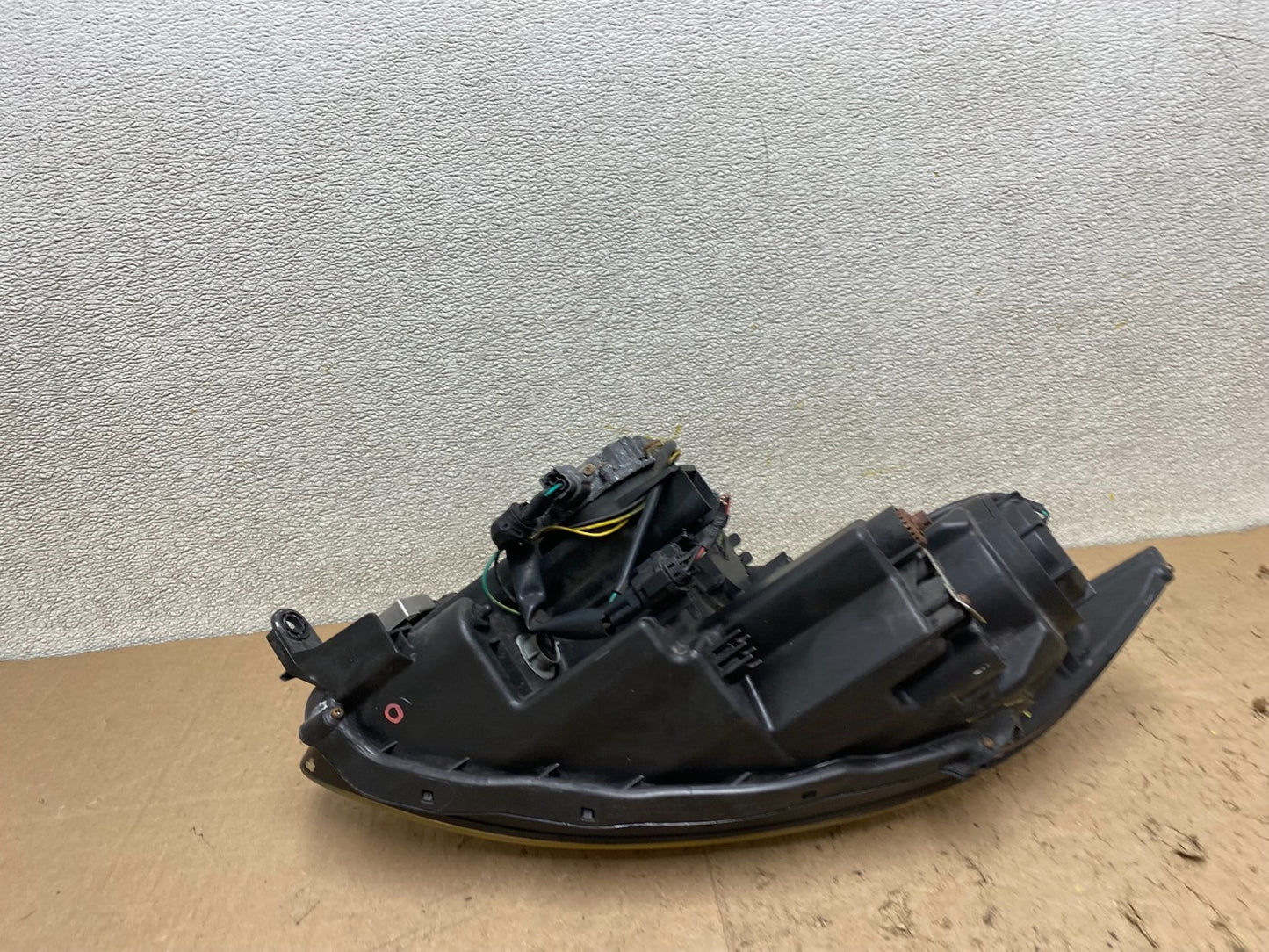 2006 2007 Infiniti G35 Coupe Headlight Left Driver LH OEM Xenon HID w3514  DG10