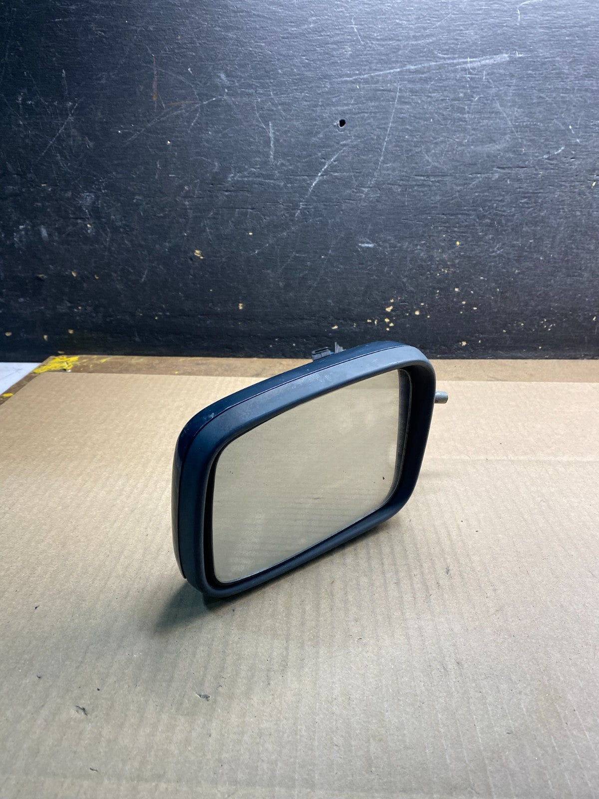 1996 to 2000 Volvo V70 70 Series  Left Driver Side View Door Mirror Z2563 MS10