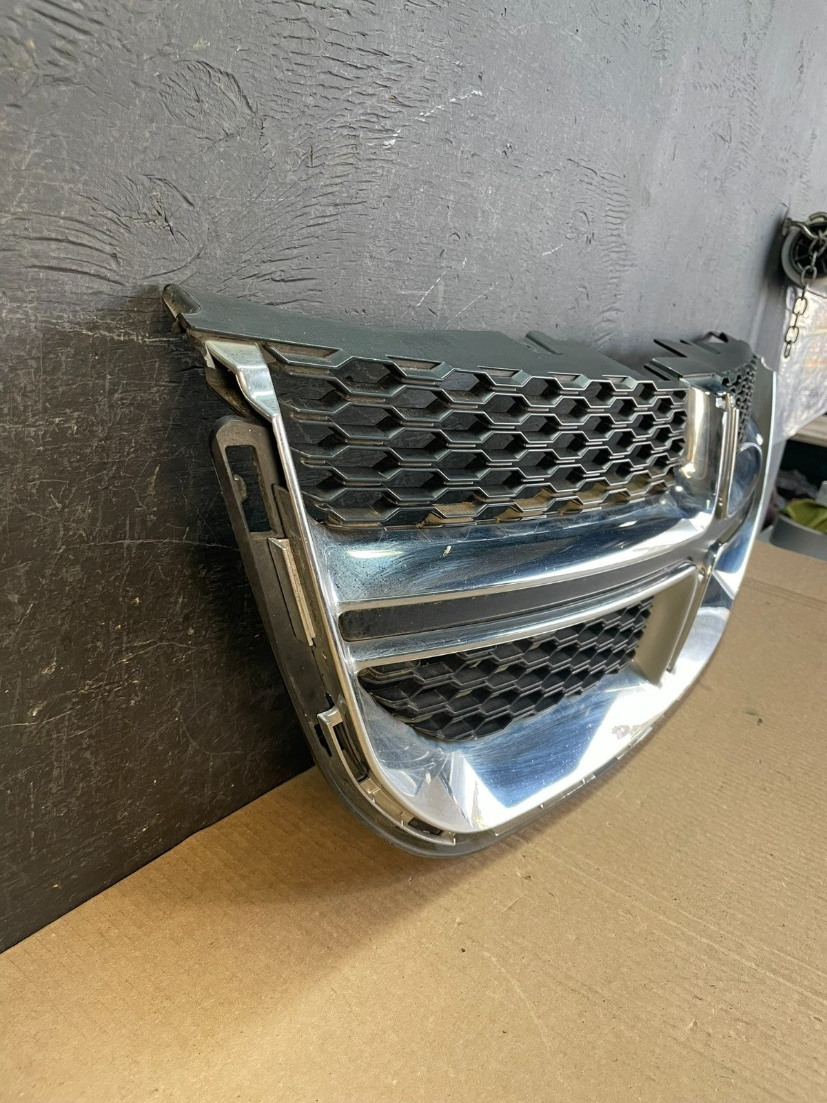 2011 to 2020 Dodge Grand Caravan Front Upper Grill Grille AF3705 DG2