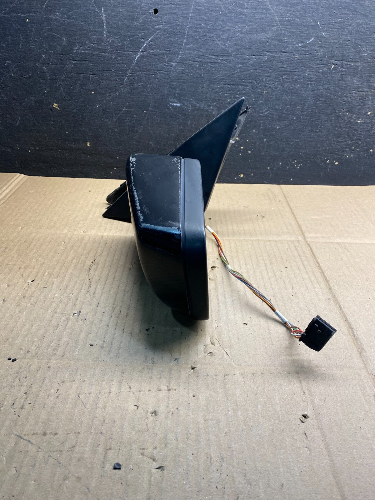 2001 to 2003 BMW 325i Left Driver LH Side View Door Mirror OEM AB0545 MS9