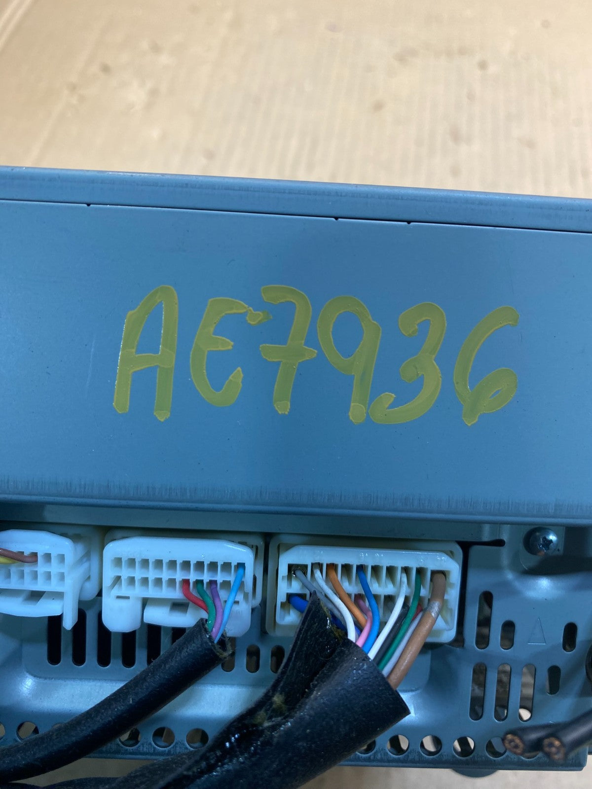 2004 2005 2006 Lexus RX330 Radio Casette AM-FM CD Player AE7936 DG7
