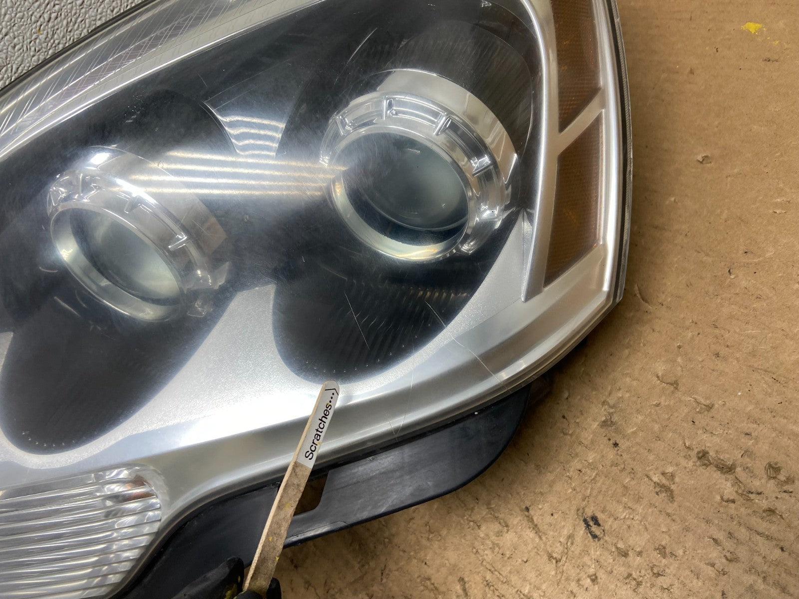 2007 to 2012 Gmc Acadia Halogen Headlight Left Driver LH Side Z9571 DW3