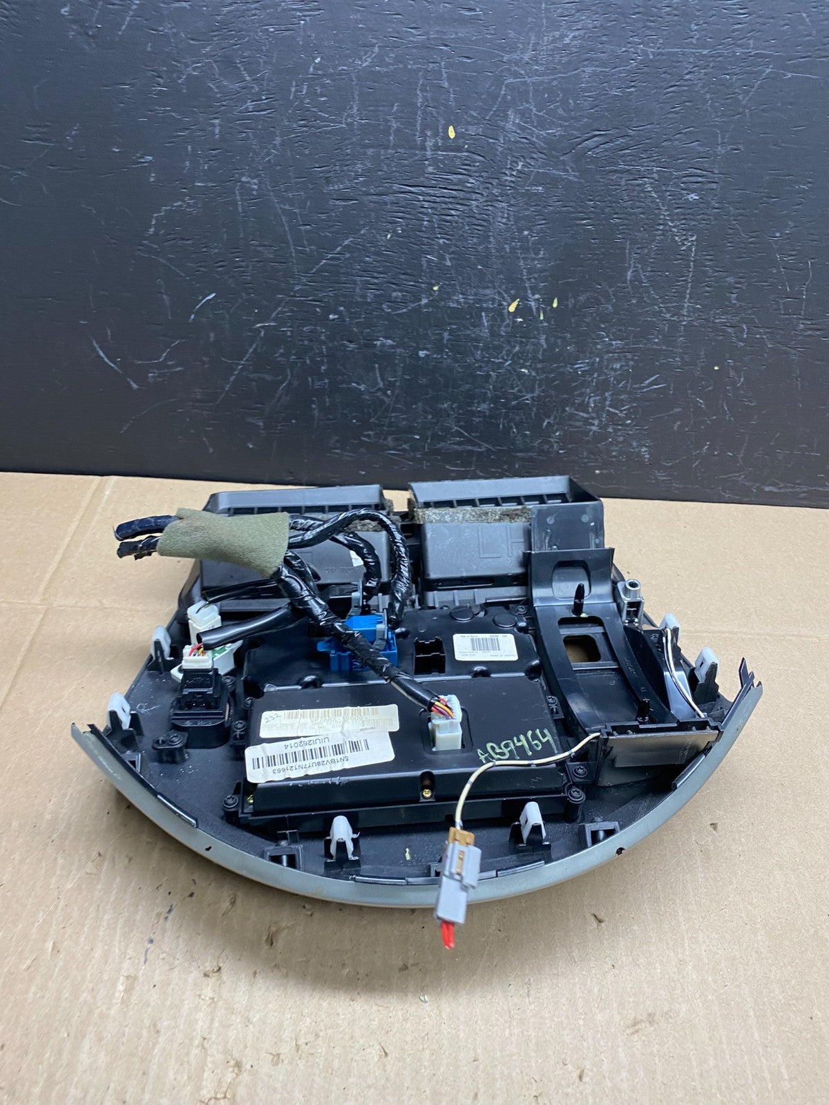 2007 to 2009 Nissan Quest Radio Shifter Climate Control Panel Bezel Oe ab9464 DG5