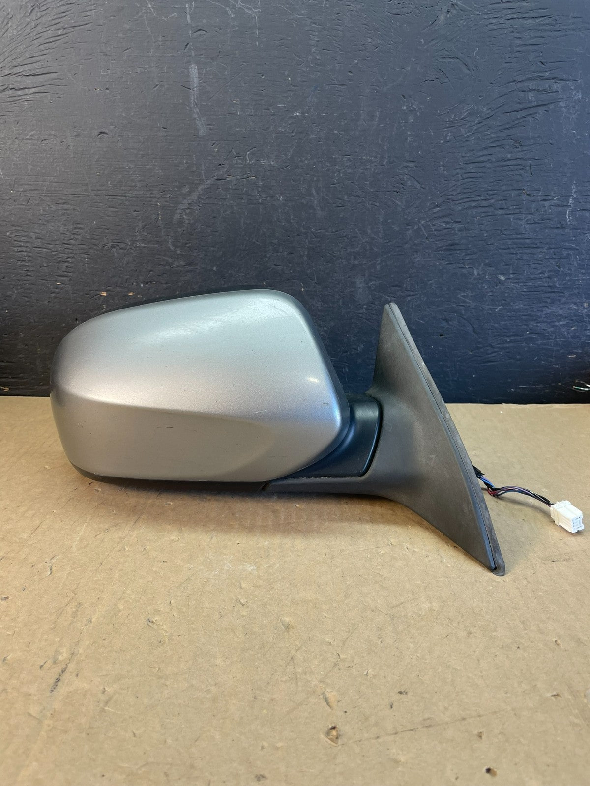 2010-2014 Subaru Legacy Outback Right Passenger Side Heated Mirror AD5647 DW0