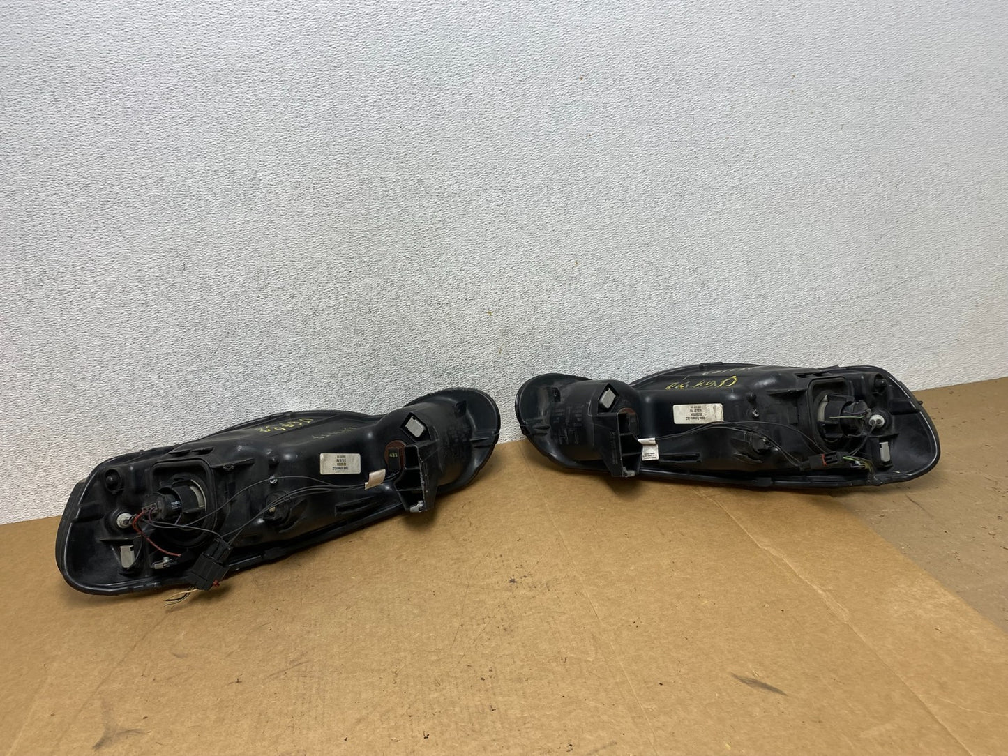 2004 2005 2006 Chrysler Sebring Left+Right Side Headlights AE3157 DW10