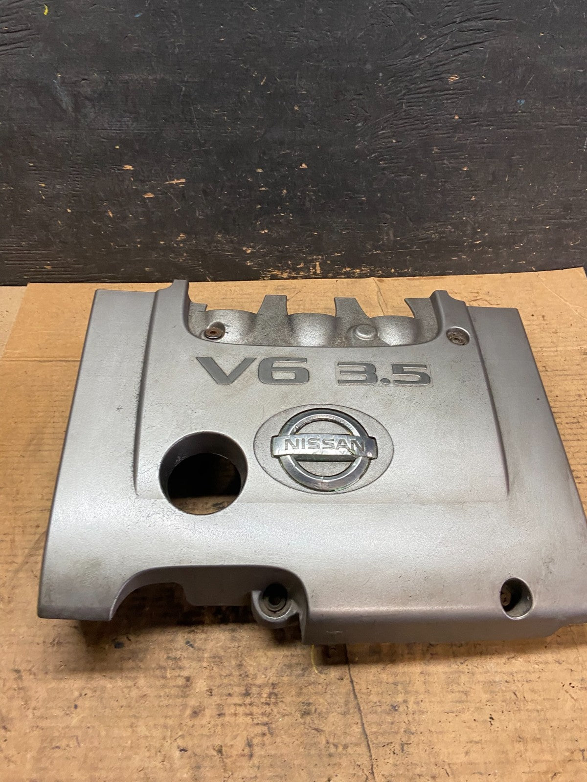 2005 to 2008 Nissan Quest Engine Cover 14041 3z100 Oem Q9851 DG0