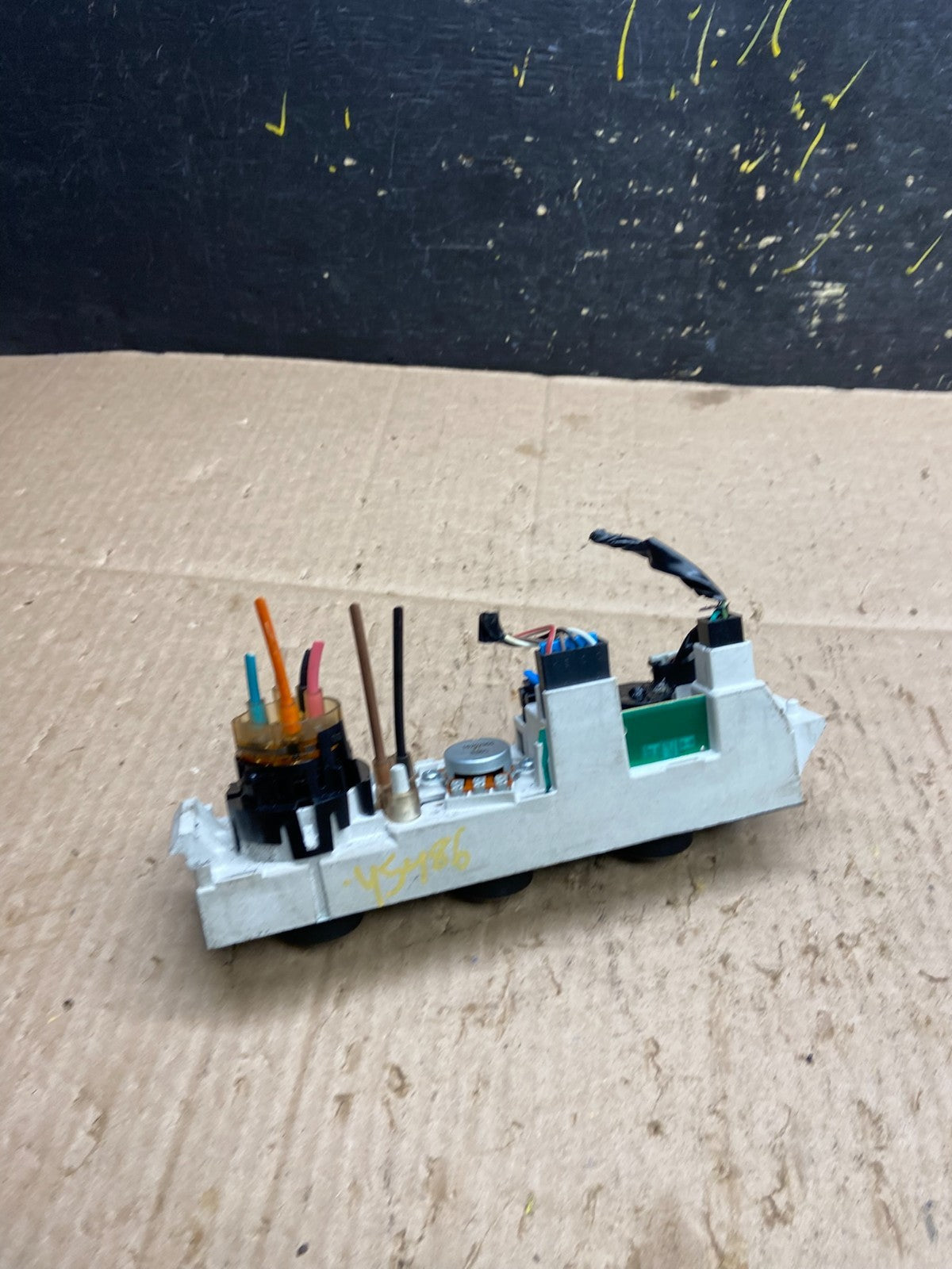 2008-2010 Chevrolet Express 1500 2500 3500 Climate Control Panel Y5486 DG4