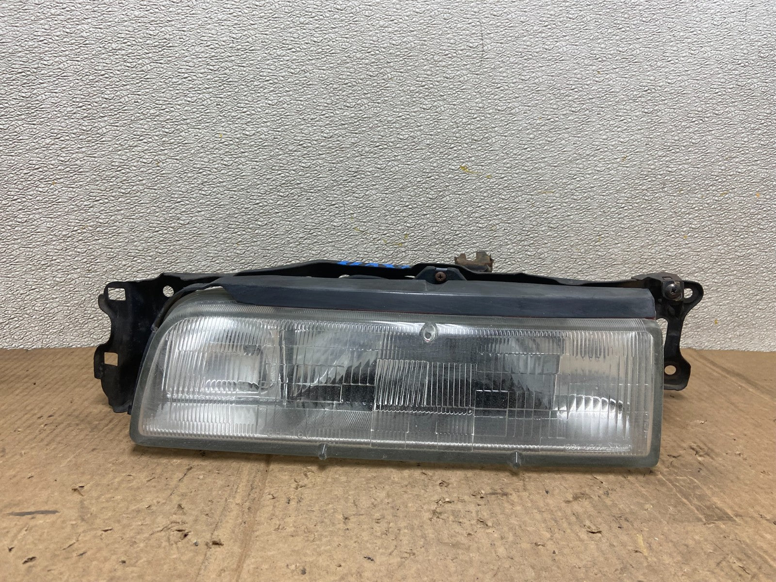 1988 to 1992 Mazda MX-6 MX6 Left Driver Headlight OEM aa6664 DG0