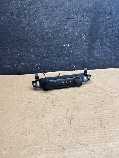 2007 - 2014 Chevrolet Tahoe Yukon Pedal Traction Control Switch AH3951 DG0