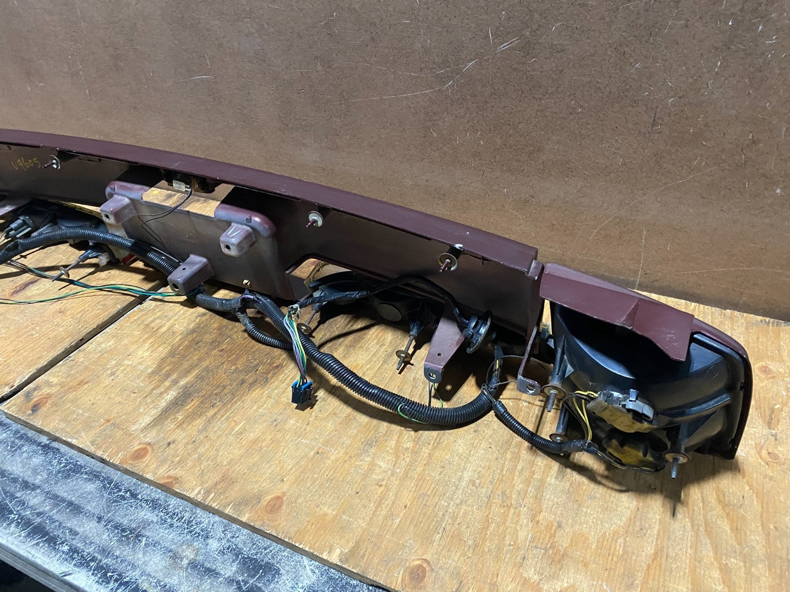 1991 to 1996 Oldsmobile Cutlass Ciera Left+Right Tail Lights V9605 PS6
