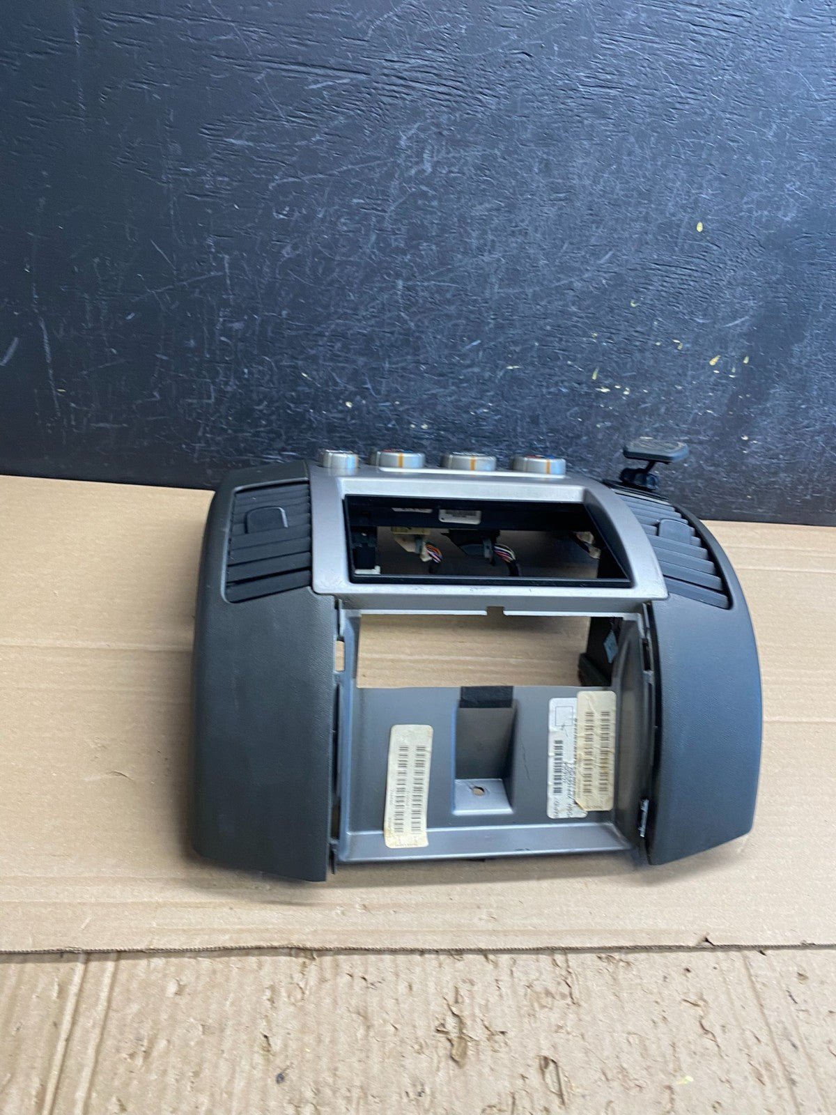 2005-2008 Nissan Pathfinder Radio A/C Heat Temperature Climate Control AG0046 DG2