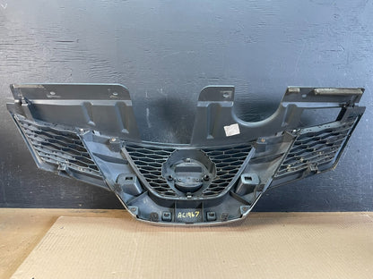 2014 2015 2016 Nissan Rogue Front Upper Chrome Grill Grille OEM AC1967 DG5
