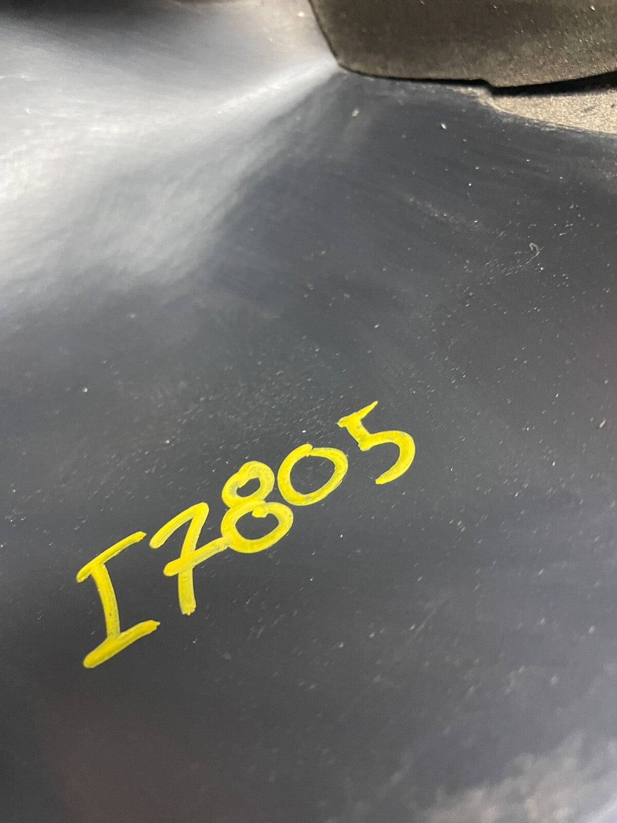 2006 to 2010 BMW 550i 650i 750i Plastic Engine Cover Shield i7805 DG9