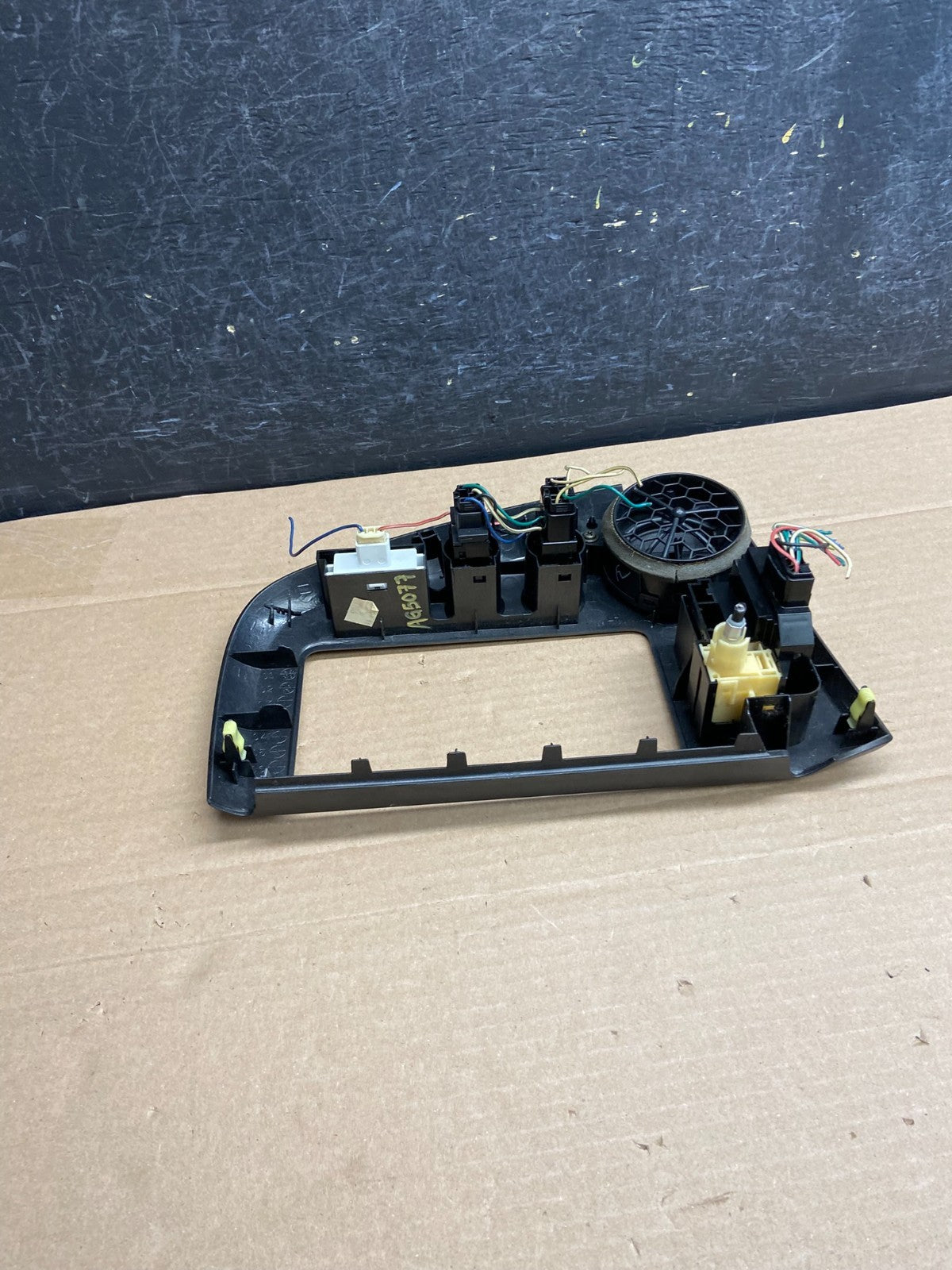2003 to 2008 Toyota Matrix Center Dash Radio Bezel Trim Panel AG50773