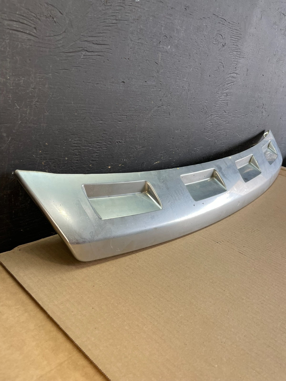 2013 to 2016 GMC Acadia Front Lower Bumper Cover Molding 22840756 AE3425 DG2